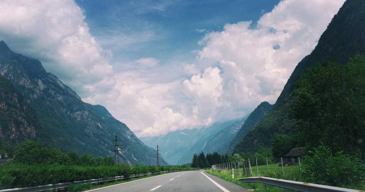 Wide&Deep模型与DCN模型